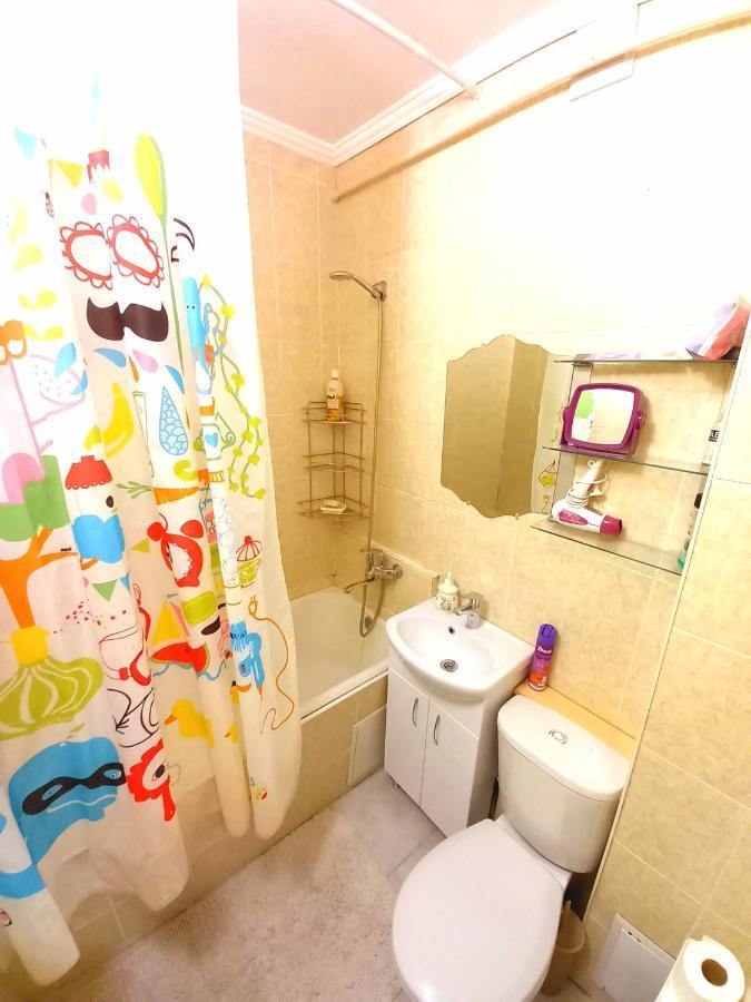 "В Центре Города" Квартира - "Downtown" Apartment 阿拉木图 外观 照片